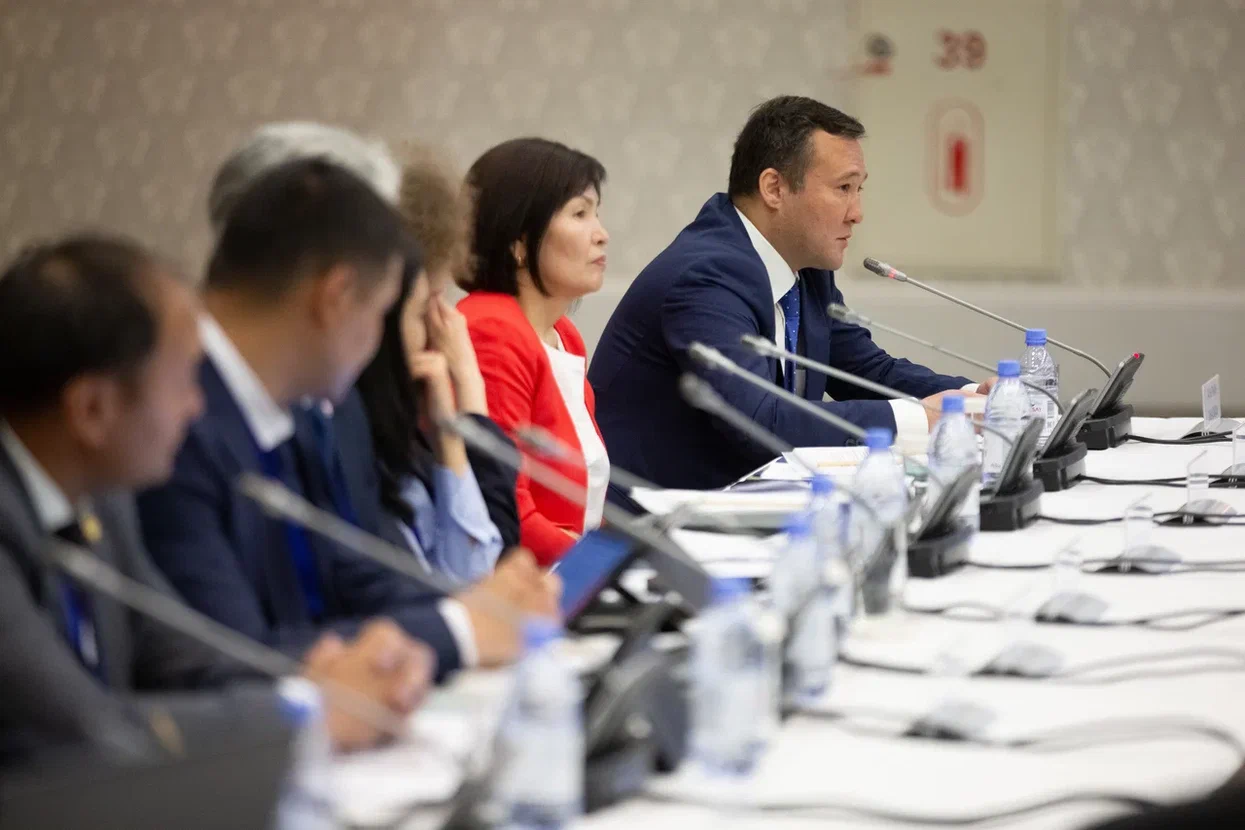 ayapov-132-028U1432.jpg ayapov-132-028U1432.jpg